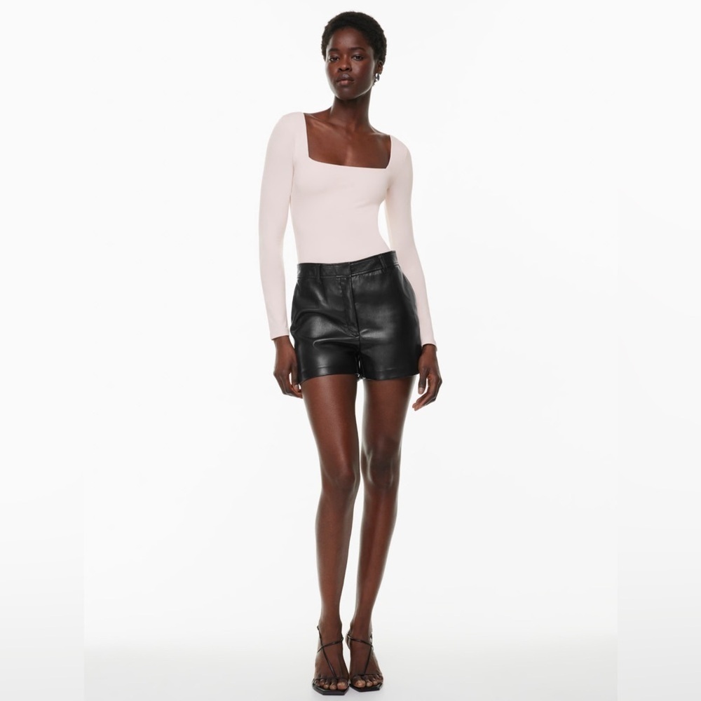 Aritzia Babaton Baby Pink Contour Squareneck Longsleeve Bodysuit